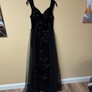 Elegant Black Sequin Evening Gown